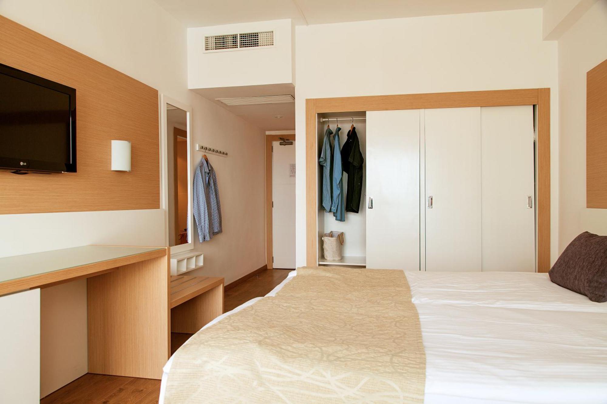 Hotel Sunprime Waterfront Adults Only Can Pastilla  Habitación foto